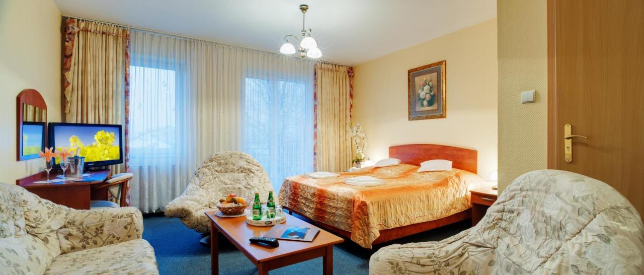 Osrodek Perelka Hotel Kolobrzeg Exterior photo